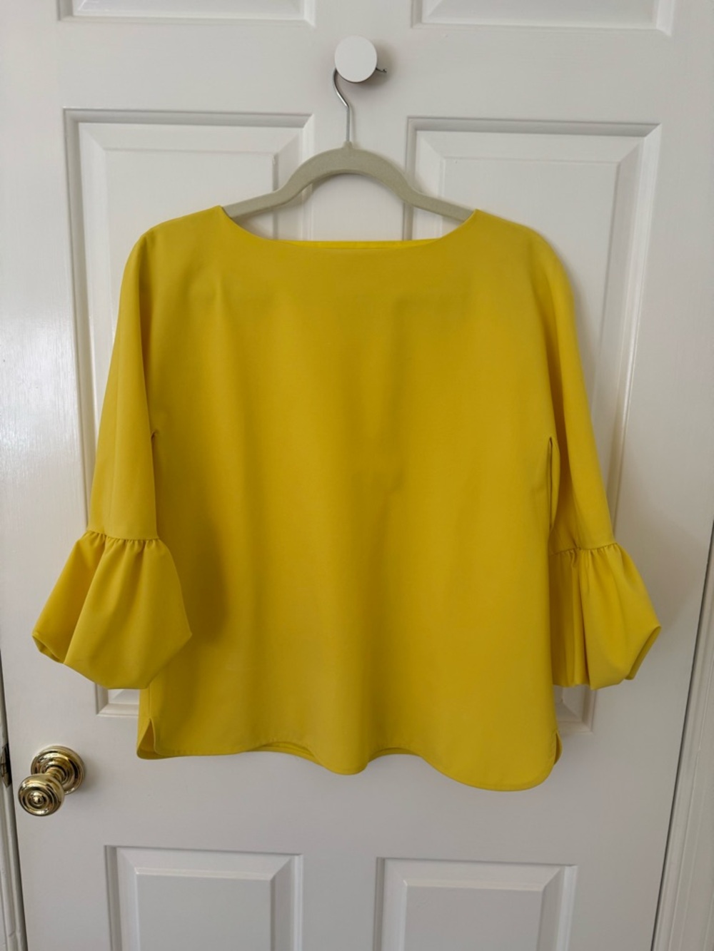 Ann Mashburn Yellow Ruffled Sleeve Women's Top Size Small